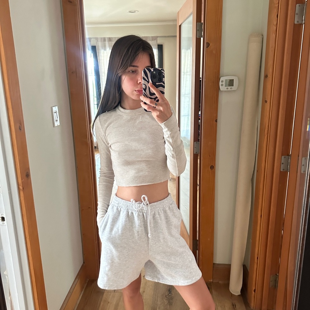 Kith Cream Long Sleeve Crop Top